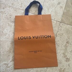 Brand New Louis Vuitton Shopping Bag